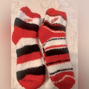 Detroit Red Wings lounge socks